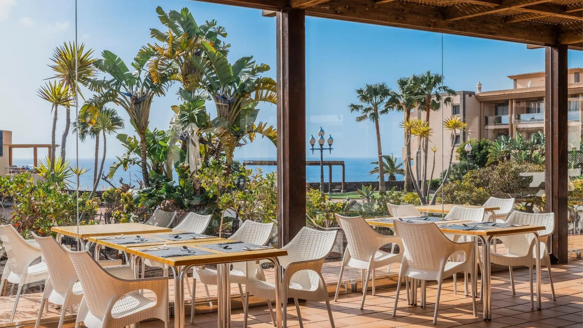 ****  Iberostar Waves Gaviotas Park Hotel Playa Jandia Espanha