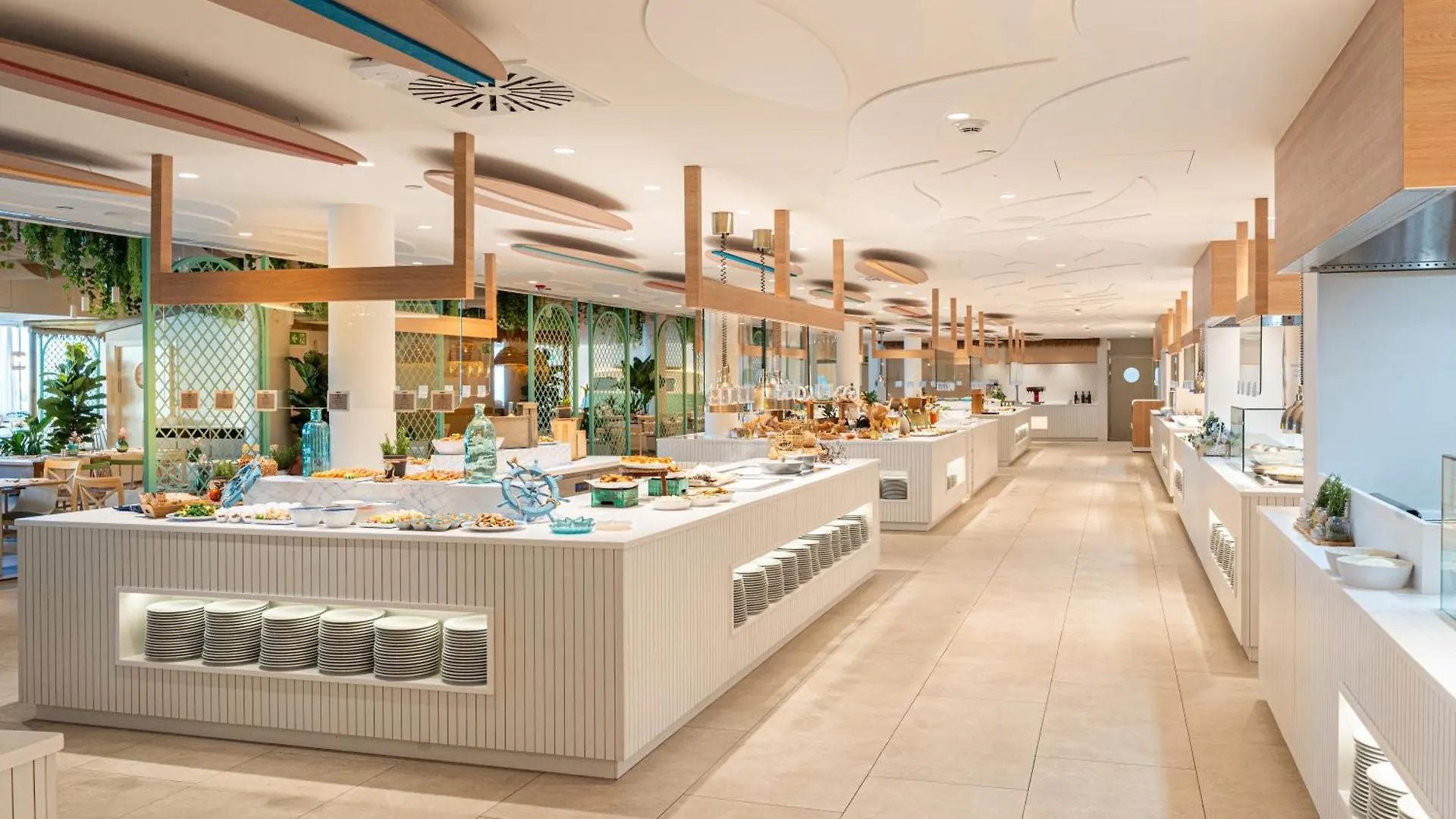 Iberostar Waves Gaviotas Park Hotel Playa Jandia 4*,